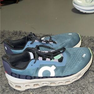 On Cloud Tennis Shoes
